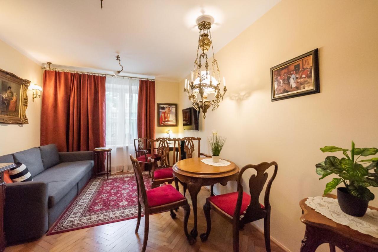 Downtown Antique Apartment Varsó Kültér fotó