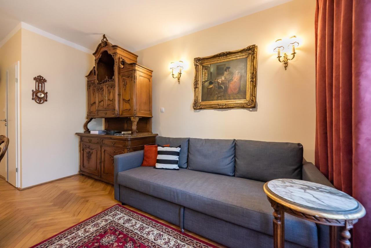 Downtown Antique Apartment Varsó Kültér fotó